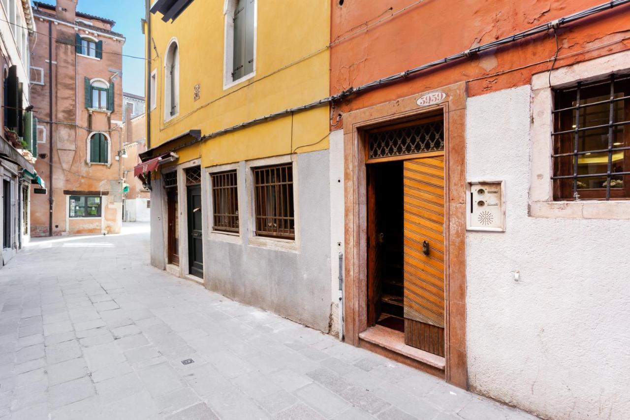 Arsenale Castello Apart X7 - Calle Crosera Венеция Экстерьер фото